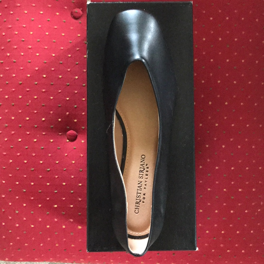 NIB black flats!